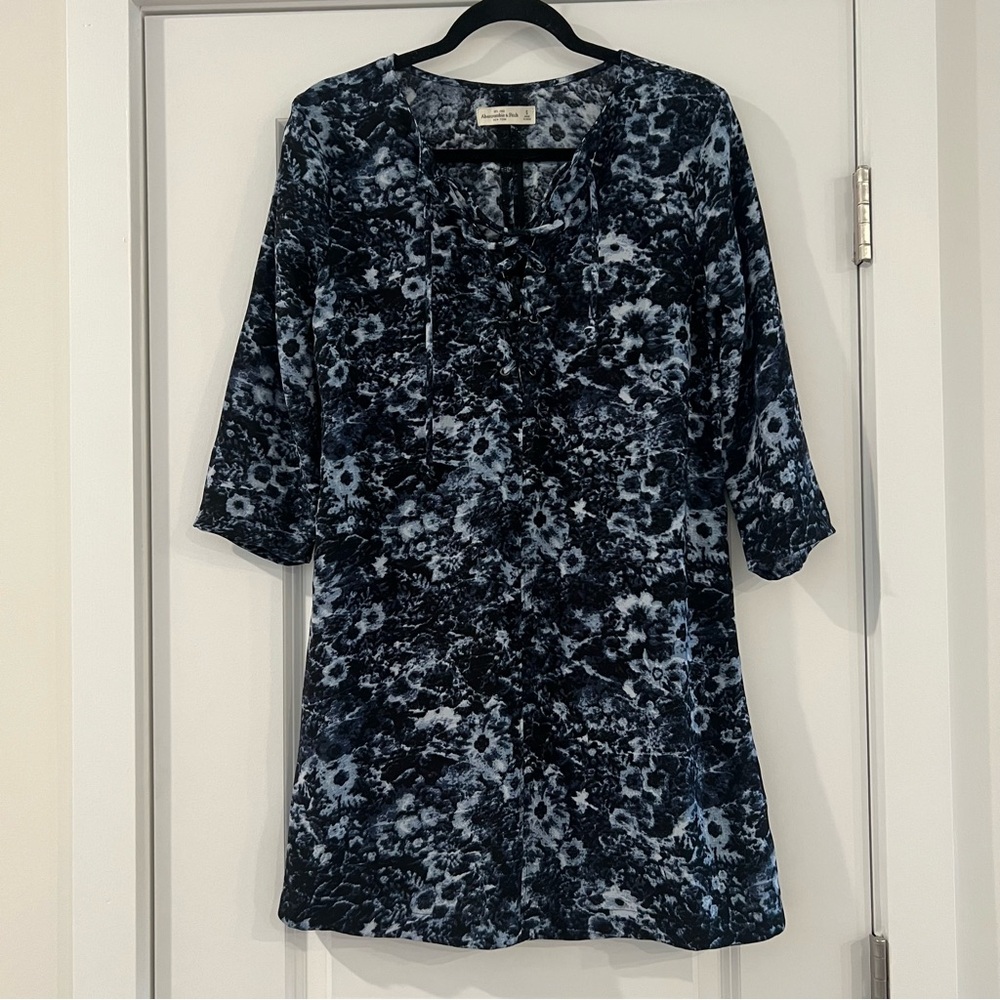 Navy Pattern Shift Dress - Abercrombie & Fitch